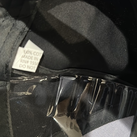 NWT black and rhinestone cap - Picture 4 of 4